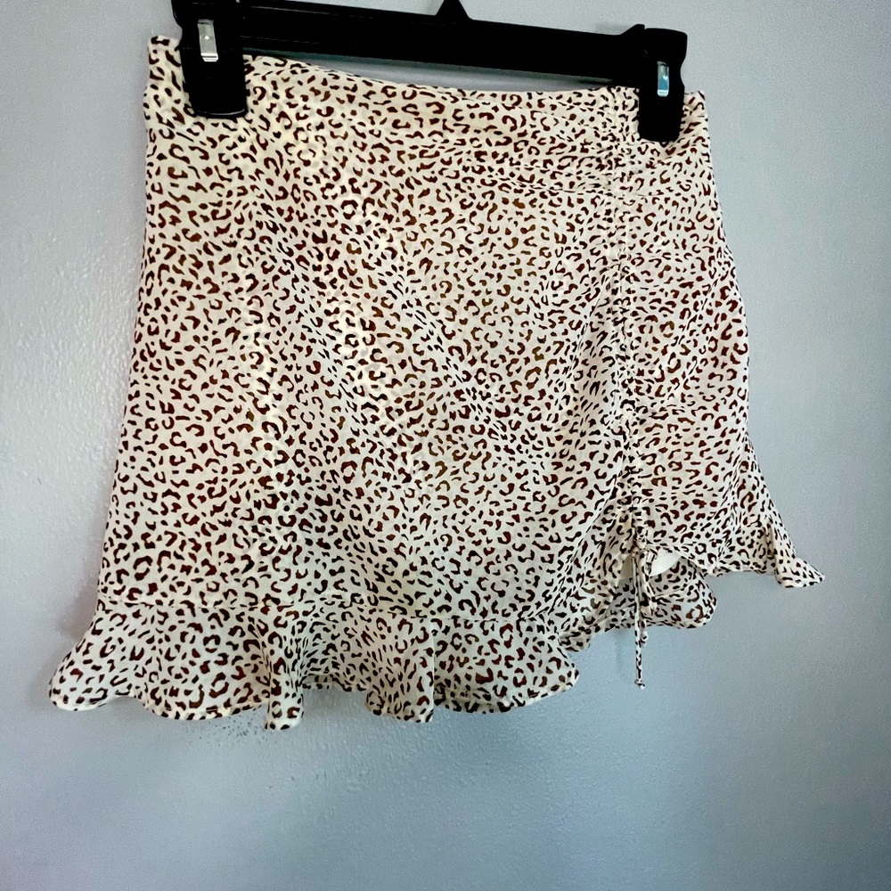 American Threads, mini skirt with shorts, small